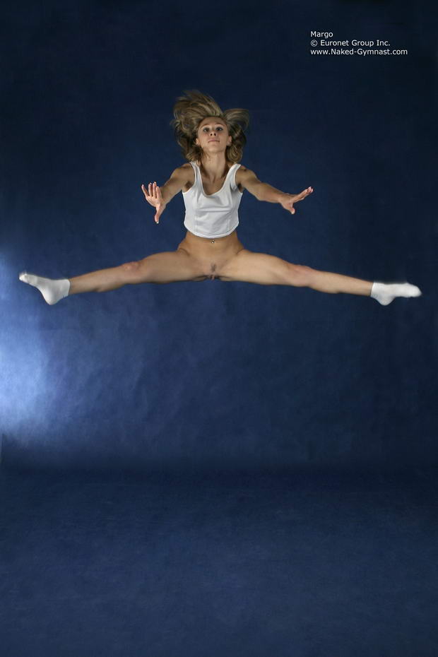 flexible lesbian cheerleaders